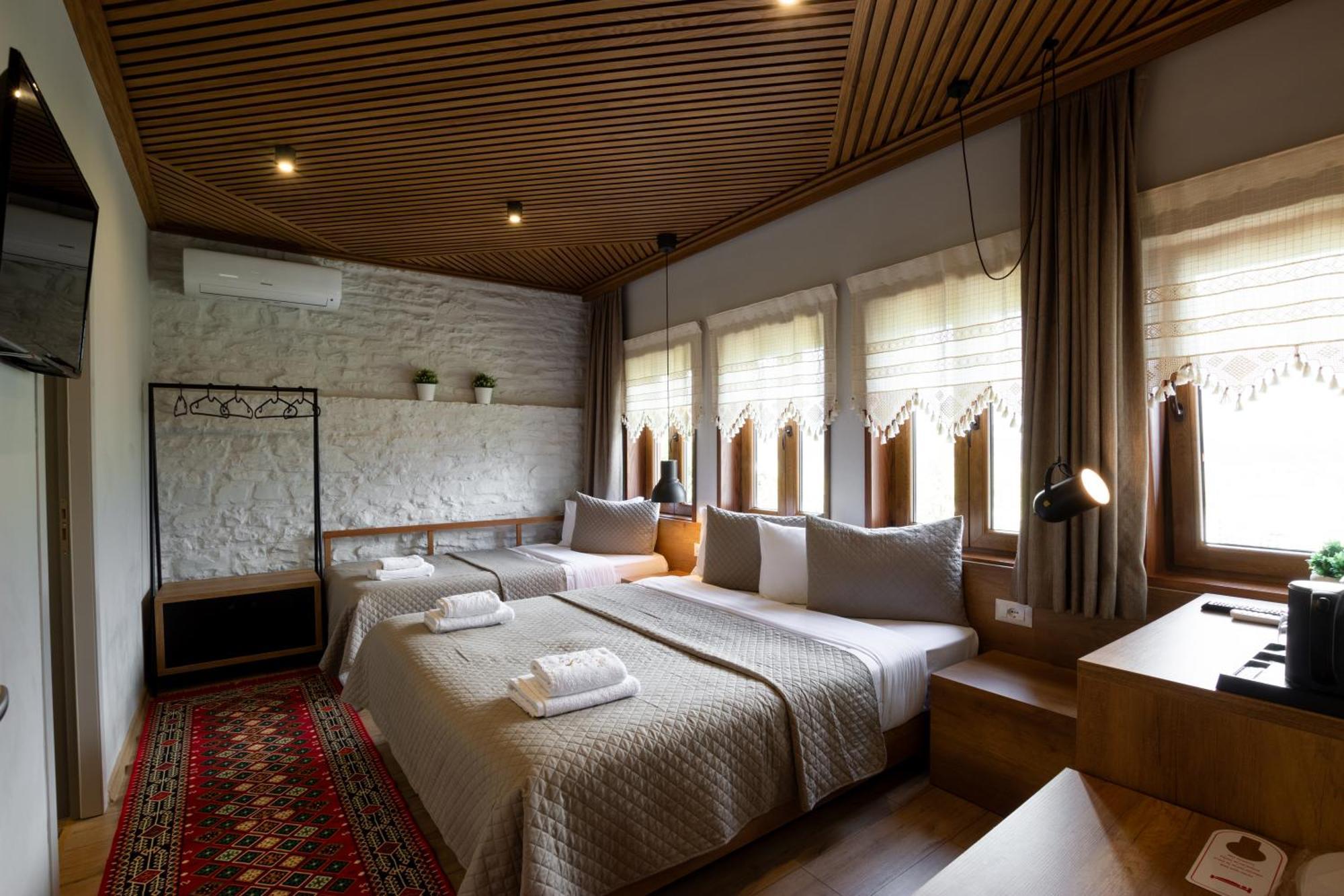 The Stone Sky Hotel Gjirokaster Luaran gambar