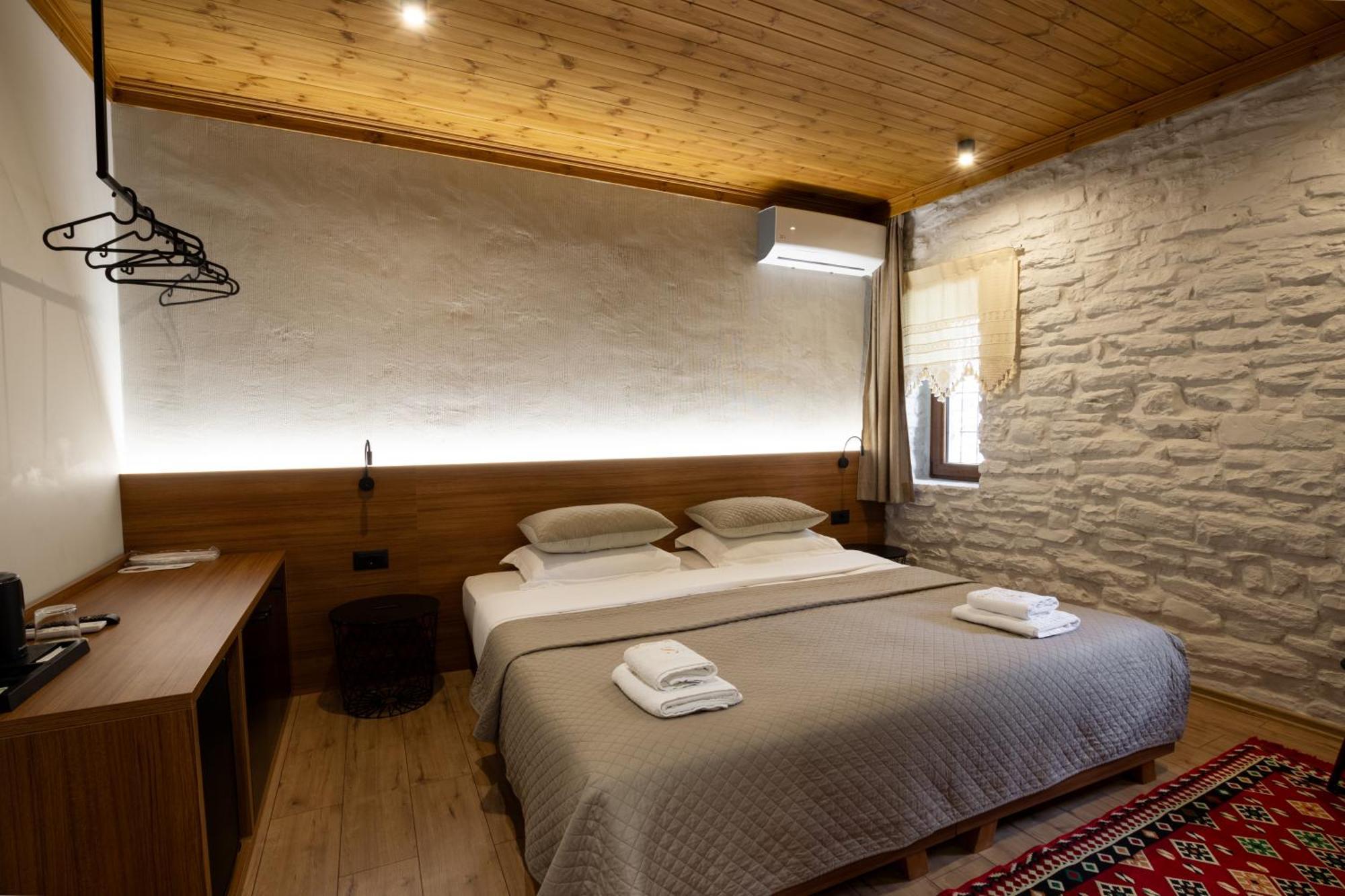 The Stone Sky Hotel Gjirokaster Luaran gambar