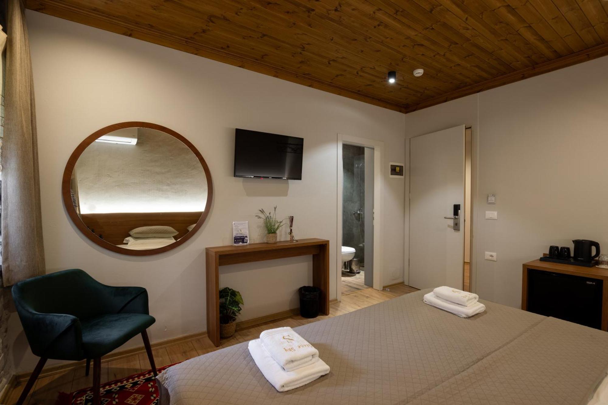 The Stone Sky Hotel Gjirokaster Luaran gambar