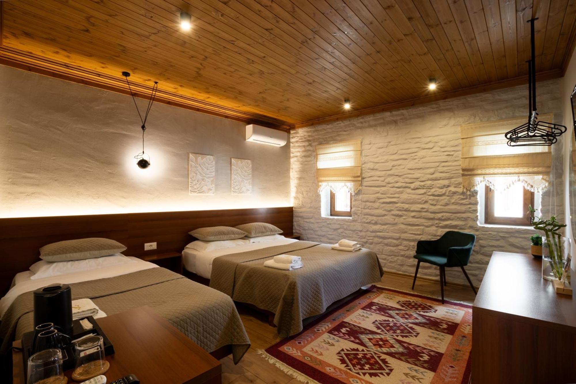 The Stone Sky Hotel Gjirokaster Luaran gambar