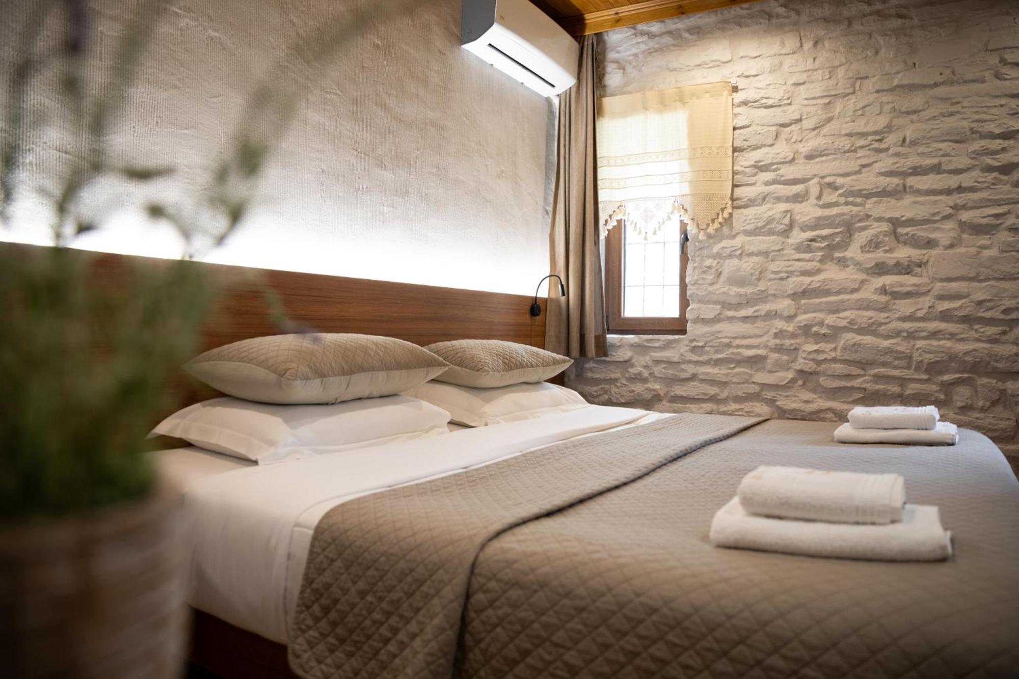 The Stone Sky Hotel Gjirokaster Luaran gambar